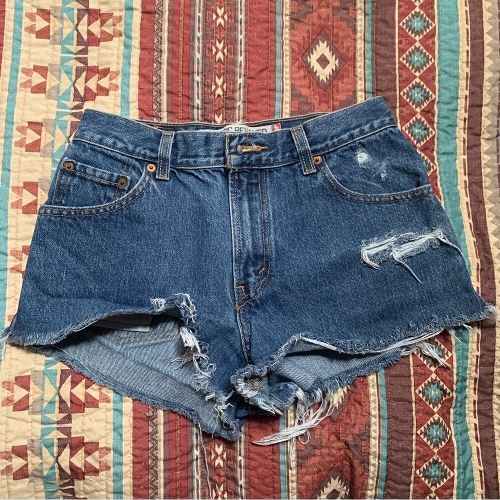 Vintage Levi’s 550 High Rise Shorts size 26